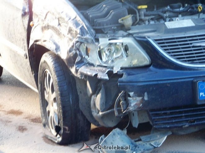 Wypadek przy ul. Bogusławskiego (24.09.2014) - zdjęcie #9 - eOstroleka.pl