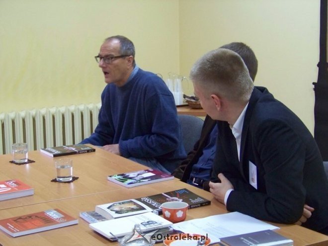 Spotkanie z Kazimierzem Brakonieckim [26.09.2014] - zdjęcie #24 - eOstroleka.pl
