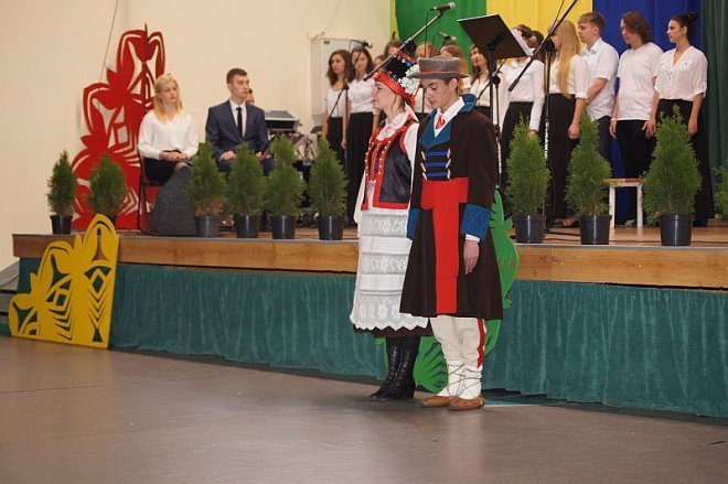 ZSZ 4 dołączył do Ogólnopolskiego Klubu Przodujących Szkół - zdjęcie #10 - eOstroleka.pl