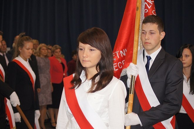 ZSZ 4 dołączył do Ogólnopolskiego Klubu Przodujących Szkół - zdjęcie #5 - eOstroleka.pl