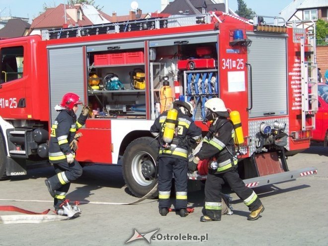 Ćwiczenia strażackie w Gimnazjum nr 1 [29.09.2014] - zdjęcie #19 - eOstroleka.pl