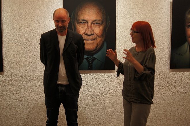 Wernisaż wystawy portretów laureatów Pokojowej Nagrody Nobla - zdjęcie #6 - eOstroleka.pl