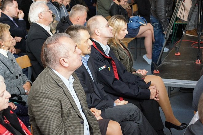 Jarosław Kaczyński w Kadzidle [05.10.2014] - zdjęcie #13 - eOstroleka.pl