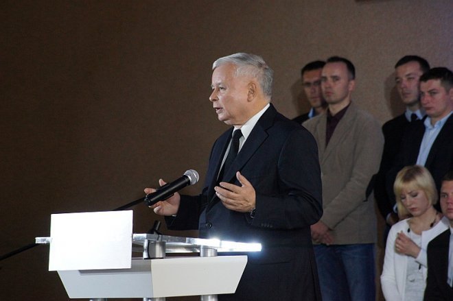 Jarosław Kaczyński w Kadzidle [05.10.2014] - zdjęcie #7 - eOstroleka.pl