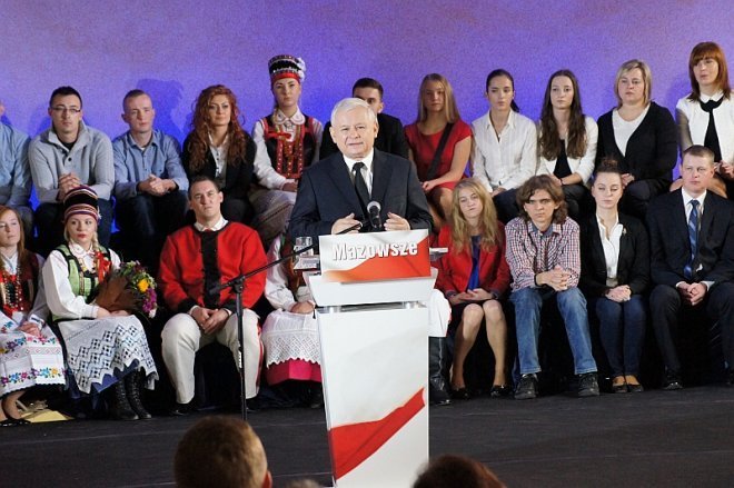 Jarosław Kaczyński w Kadzidle [05.10.2014] - zdjęcie #3 - eOstroleka.pl