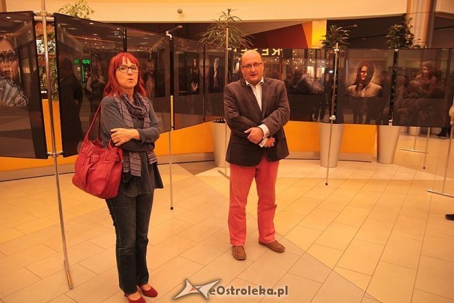 OFF 2014: Wernisaż wystawy „Iluzje” Jarka Boczkowskiego [10.10.2014] - zdjęcie #3 - eOstroleka.pl