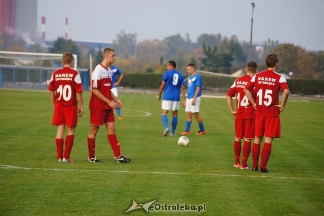 Narew Ostrołęka - MKS Przasnysz [11.10.2014] - zdjęcie #5 - eOstroleka.pl