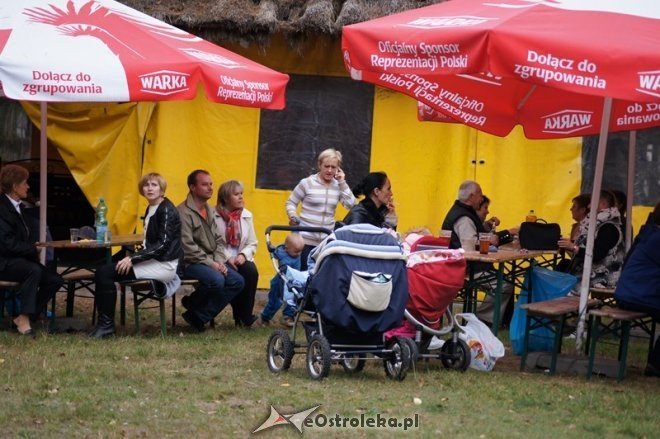 Festyn dla mieszkańców w Karczmie Ostoja [12.10.2014] - zdjęcie #11 - eOstroleka.pl