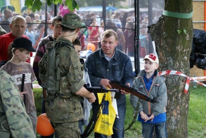 Festyn Osiedla Stacja (24.05.2009) - zdjęcie #40 - eOstroleka.pl