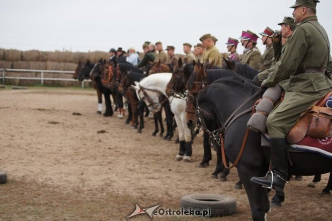Hubertus w stajni Mustang w Dzbeninie [18.10.2014] - zdjęcie #6 - eOstroleka.pl