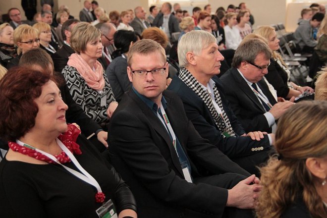 W Ostrołęce wystartował II Kongres Karty Szkolnej [23.10.2014] - zdjęcie #9 - eOstroleka.pl