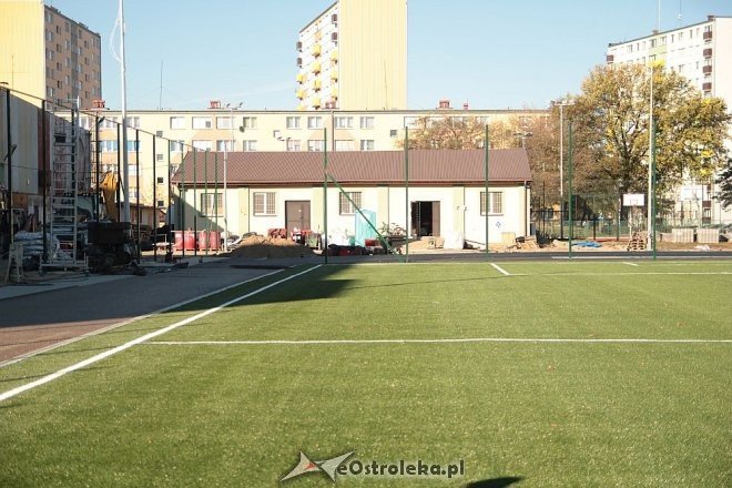 Budowa kompleksu boisk przy „metalówce” na finiszu [ZDJĘCIA] - zdjęcie #10 - eOstroleka.pl