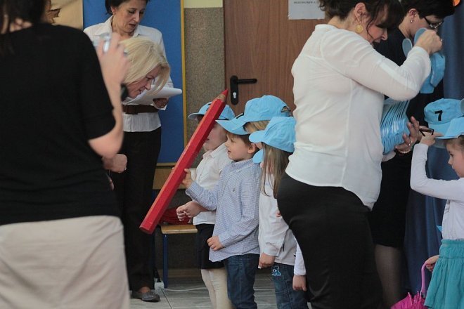 Pasowanie na przedszkolaka w miejskiej siódemc [ZDJĘCIA] - zdjęcie #33 - eOstroleka.pl