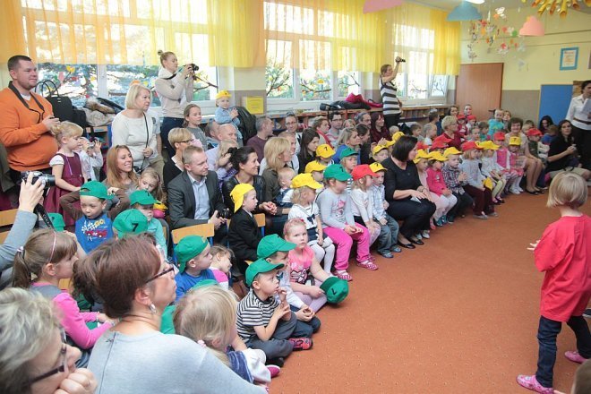Pasowanie na przedszkolaka w miejskiej siódemc [ZDJĘCIA] - zdjęcie #21 - eOstroleka.pl