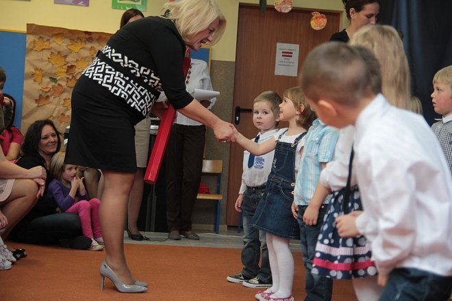 Pasowanie na przedszkolaka w miejskiej siódemc [ZDJĘCIA] - zdjęcie #8 - eOstroleka.pl