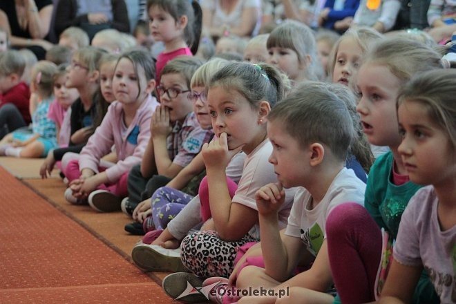 Przedszkolaki z „ósemki” wiedzą jak dbać o zdrowie [29.10.2014] - zdjęcie #37 - eOstroleka.pl