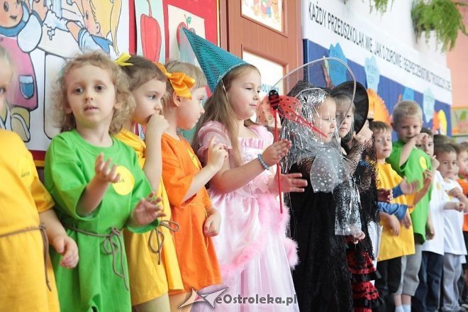 Przedszkolaki z „ósemki” wiedzą jak dbać o zdrowie [29.10.2014] - zdjęcie #15 - eOstroleka.pl