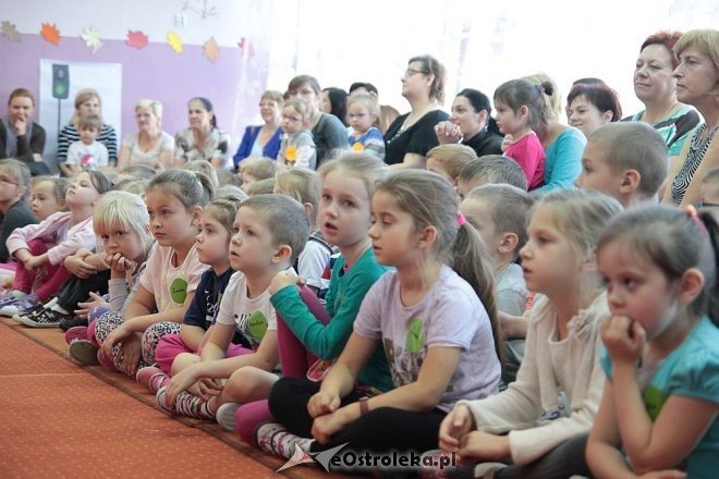 Przedszkolaki z „ósemki” wiedzą jak dbać o zdrowie [29.10.2014] - zdjęcie #13 - eOstroleka.pl