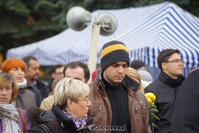 Procesja na cmentarzu parafialnym [01.11.2014] - zdjęcie #19 - eOstroleka.pl