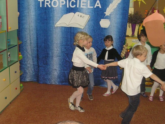 Pasowanie na Przedszkolaka Tropiciela [03.11.2014] - zdjęcie #22 - eOstroleka.pl
