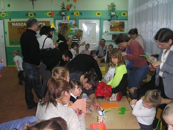 Pasowanie na Przedszkolaka Tropiciela [03.11.2014] - zdjęcie #6 - eOstroleka.pl