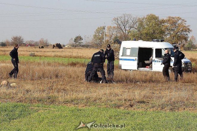 Przytuły Stare: Obława na uciekiniera z zakładu i ewakuacja części osadzonych [04.11.2014] - zdjęcie #23 - eOstroleka.pl