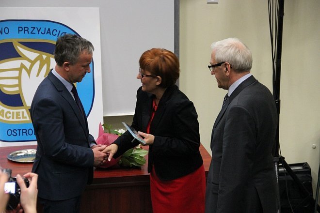 10 lat Środowiskowych Ognisk Wychowawczych TPD w Ostrołęce i Olszewie-Borkach [6.11.2014] - zdjęcie #3 - eOstroleka.pl