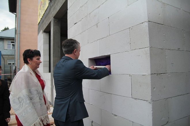 Ostrołęka: Kamień węgielny pod budowę nowej siedziby SOS-W wmurowany [06.11.2014] - zdjęcie #10 - eOstroleka.pl