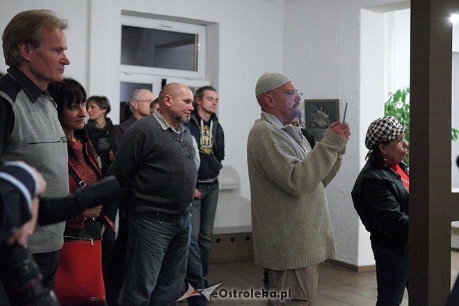 Wernisaż wystawy malarstwa Anny Bereźnickiej Kalkowskiej i Kazimierza Kalkowskiego [06.11.2014] - zdjęcie #11 - eOstroleka.pl