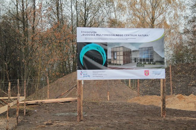 Ostrołęka: Uroczyste wmurowanie aktu erekcyjnego pod budowę pierwszego w Polsce kina 3D 360 [07.11.2014] - zdjęcie #9 - eOstroleka.pl