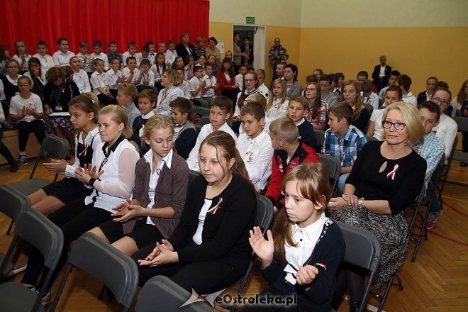 Dzień patrona w Szkole Podstawowej nr 6 im. Orła Białego w Ostrołęce [09.11.2014] - zdjęcie #33 - eOstroleka.pl