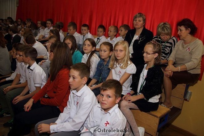 Dzień patrona w Szkole Podstawowej nr 6 im. Orła Białego w Ostrołęce [09.11.2014] - zdjęcie #12 - eOstroleka.pl