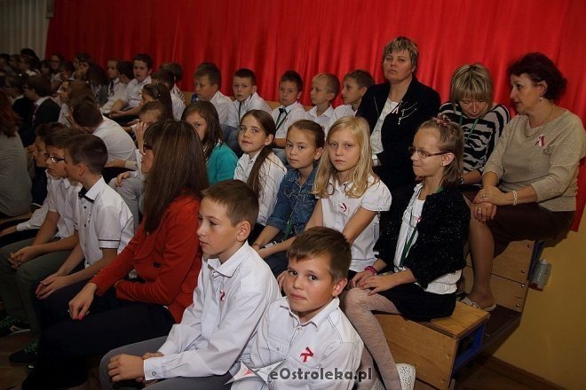 Dzień patrona w Szkole Podstawowej nr 6 im. Orła Białego w Ostrołęce [09.11.2014] - zdjęcie #29 - eOstroleka.pl