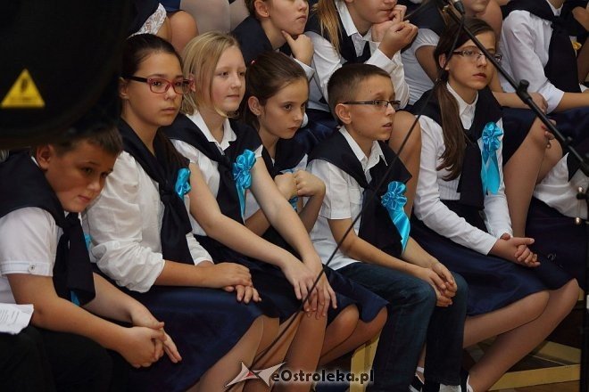 Dzień patrona w Szkole Podstawowej nr 6 im. Orła Białego w Ostrołęce [09.11.2014] - zdjęcie #20 - eOstroleka.pl