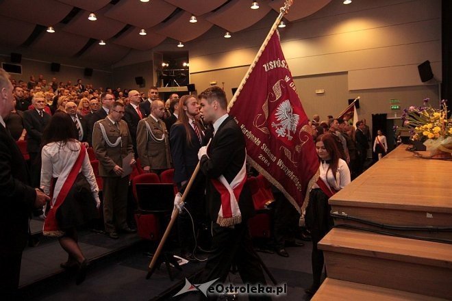 Uroczysta sesja Rady Miasta z okazji Narodowego Święta Niepodlgości [11.11.2014] - zdjęcie #3 - eOstroleka.pl
