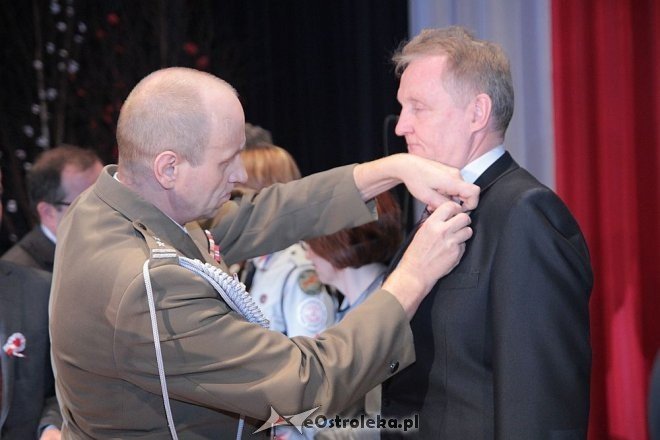 Uroczysta sesja Rady Miasta z okazji Narodowego Święta Niepodlgości [11.11.2014] - zdjęcie #24 - eOstroleka.pl