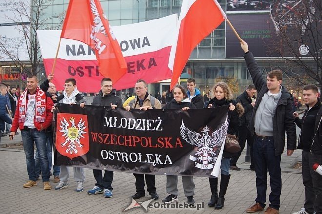 Marsz Niepodległości 2014 [11.11.2014] - zdjęcie #14 - eOstroleka.pl