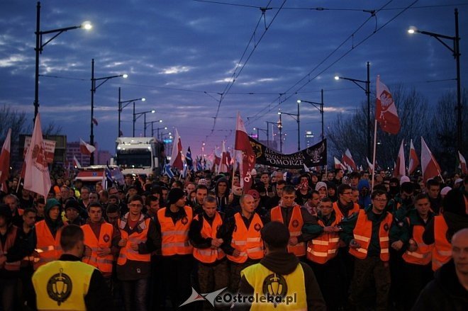 Marsz Niepodległości 2014 [11.11.2014] - zdjęcie #87 - eOstroleka.pl