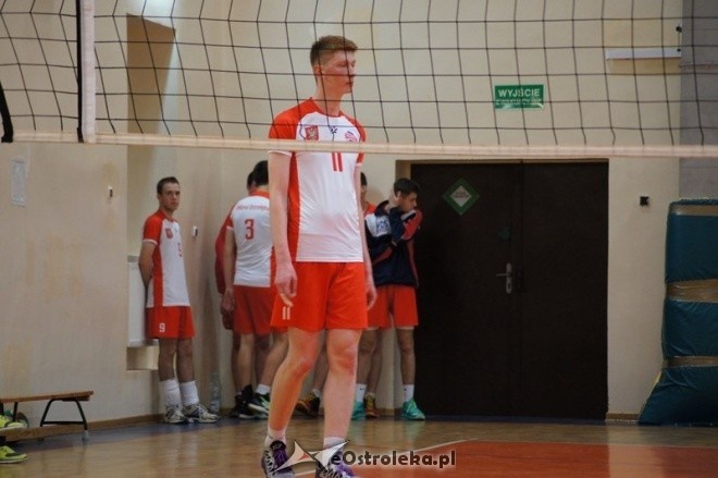 I liga mazowiecka juniorów: Pekpol Ostrołęka - MOS Wola Warszawa (14.11.2014) - zdjęcie #18 - eOstroleka.pl