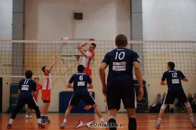 I liga mazowiecka juniorów: Pekpol Ostrołęka - MOS Wola Warszawa (14.11.2014) - zdjęcie #13 - eOstroleka.pl