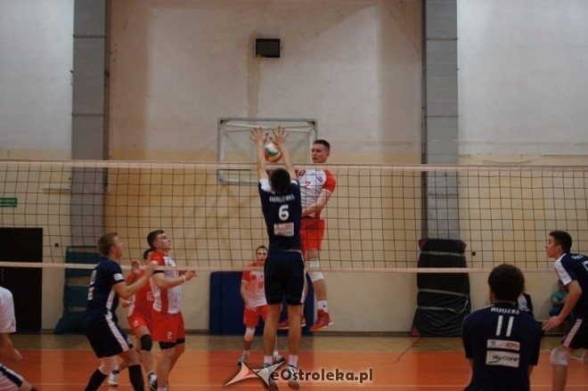 I liga mazowiecka juniorów: Pekpol Ostrołęka - MOS Wola Warszawa (14.11.2014) - zdjęcie #2 - eOstroleka.pl