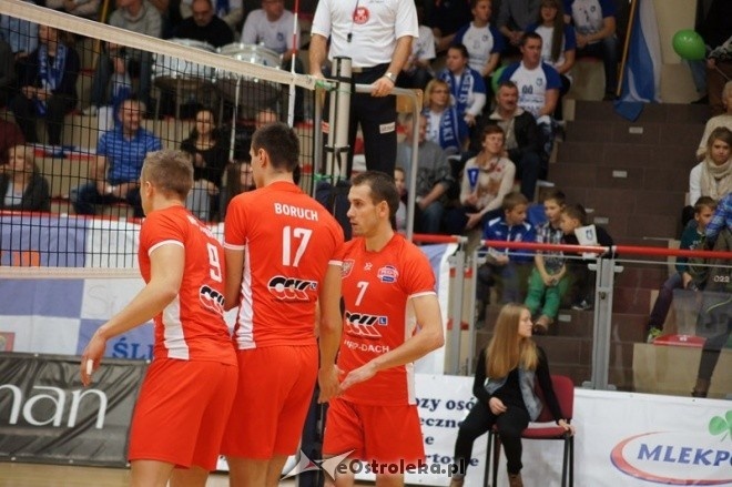 Ślepsk Suwałki - Pekpol Ostrołęka [15.11.2014] - zdjęcie #66 - eOstroleka.pl