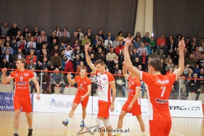 Ślepsk Suwałki - Pekpol Ostrołęka [15.11.2014] - zdjęcie #18 - eOstroleka.pl