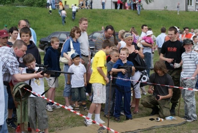 Dzień Dziecka na plaży (31.05.09) - zdjęcie #10 - eOstroleka.pl