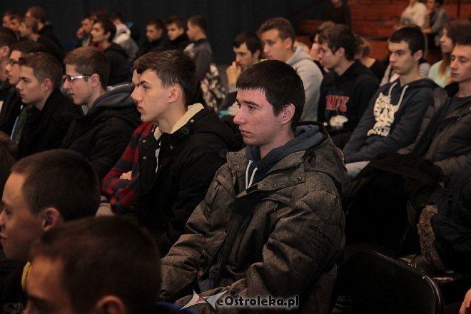 „Warto żyć” - program profilaktyczny Adama Wołosza [27.11.2014] - zdjęcie #13 - eOstroleka.pl
