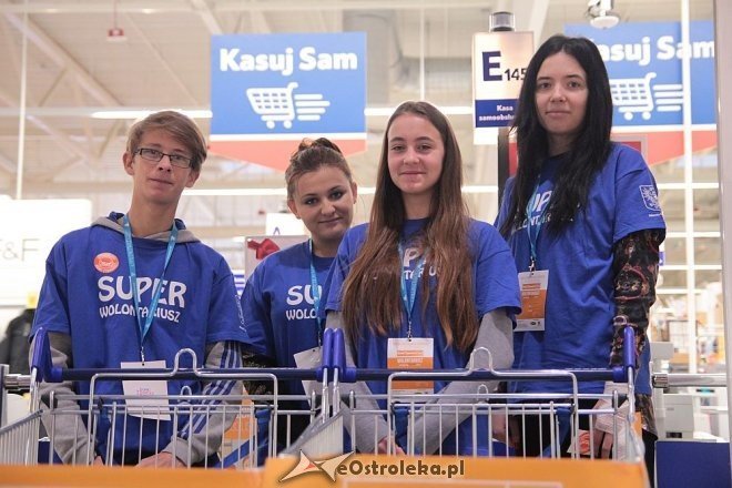 Ostrołęka: Ruszyła świąteczna zbiórka żywności [28.11.2014] - zdjęcie #5 - eOstroleka.pl