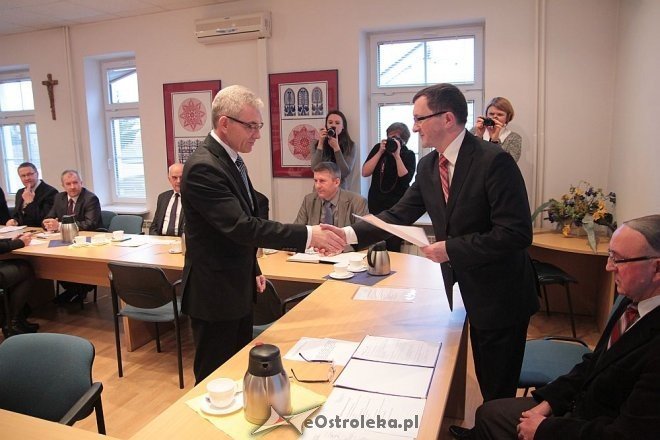 I sesja rady powiatu ostrołęckiego [28.11.2014] - zdjęcie #21 - eOstroleka.pl