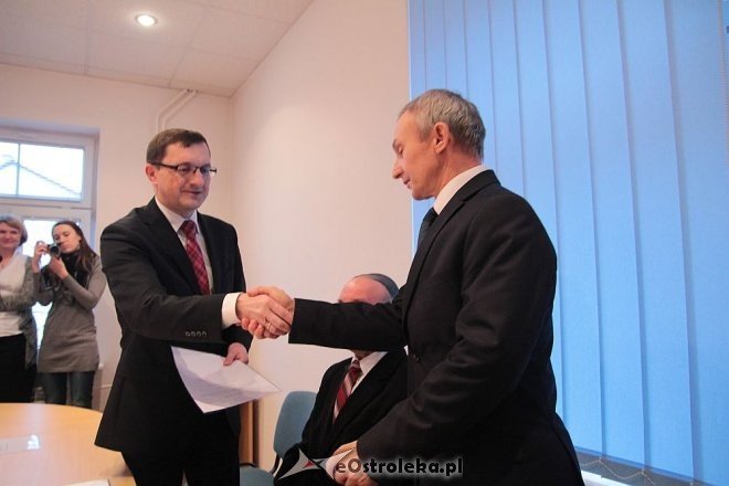 I sesja rady powiatu ostrołęckiego [28.11.2014] - zdjęcie #12 - eOstroleka.pl