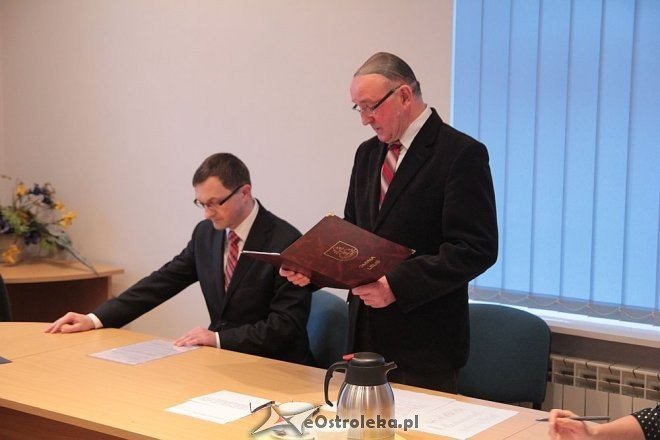 I sesja rady powiatu ostrołęckiego [28.11.2014] - zdjęcie #8 - eOstroleka.pl