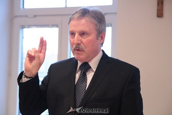 I sesja rady powiatu ostrołęckiego [28.11.2014] - zdjęcie #1 - eOstroleka.pl